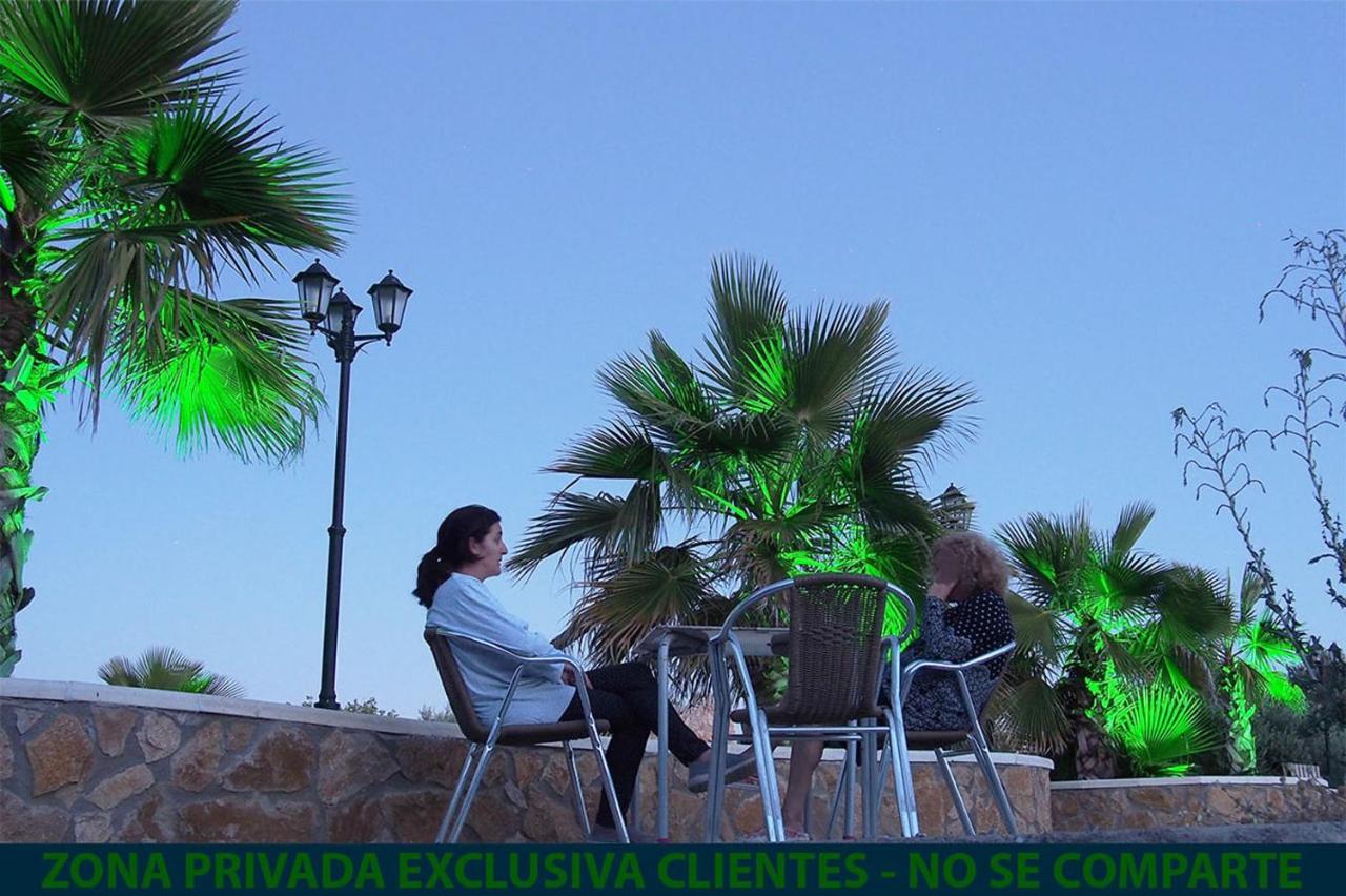 Villa Capricho De Luna Caparacena Bagian luar foto