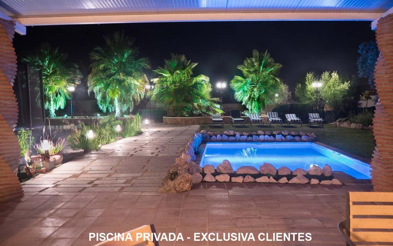Villa Capricho De Luna Caparacena Bagian luar foto