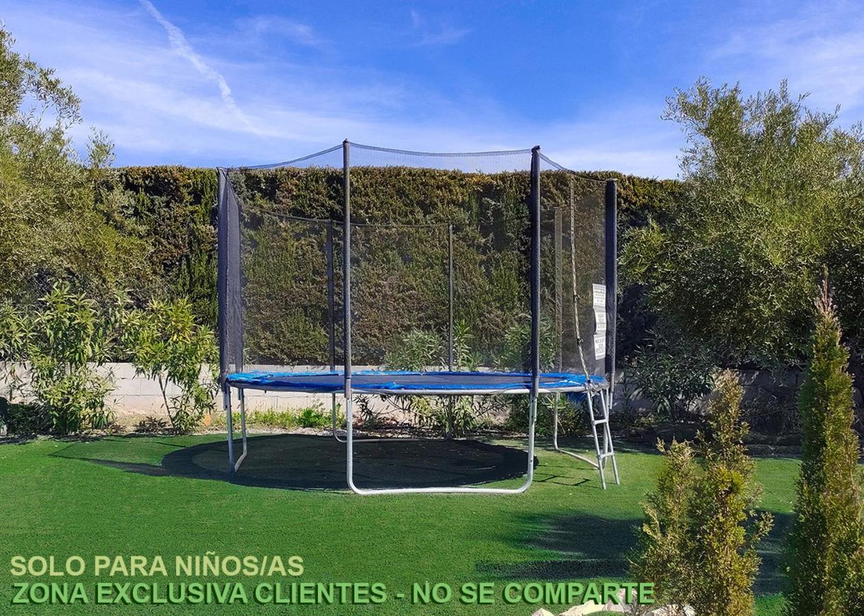 Villa Capricho De Luna Caparacena Bagian luar foto