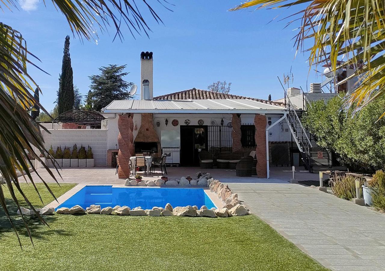 Villa Capricho De Luna Caparacena Bagian luar foto